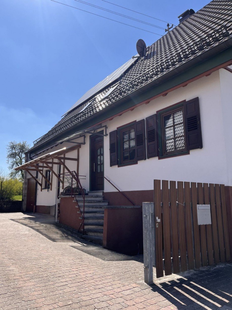 Hofeinfahrt / neu gepflastert Einfamilienhaus Neuhausen