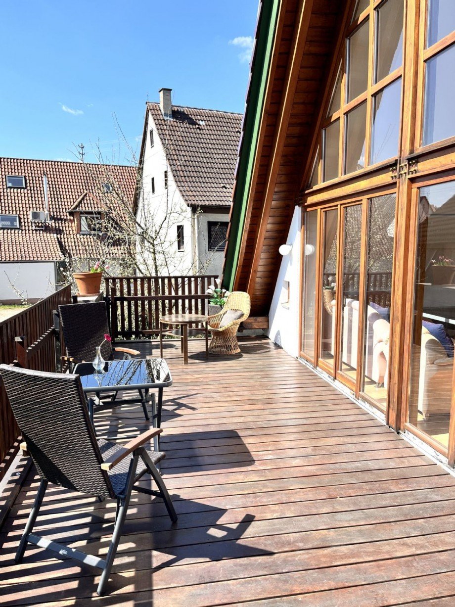Großzügige, sonnige Dachterrasse Einfamilienhaus Neuhausen