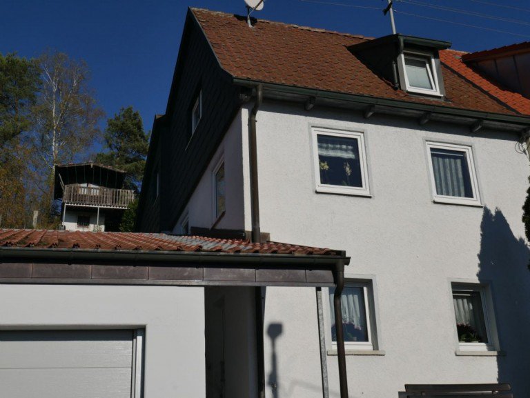  Sindelfingen Doppelhaush�lfte Ein besonderes Haus - S�dhanglage - Sonne und Weitblick