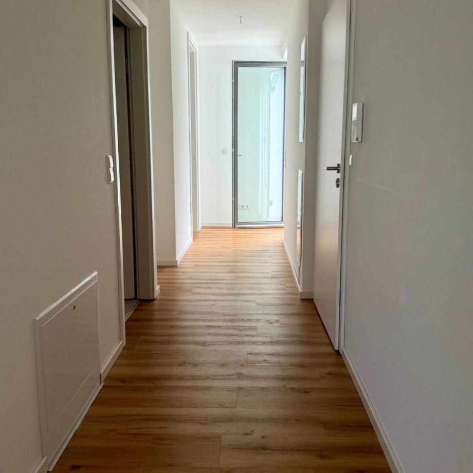 Flurbereich mit viel Tageslicht Etagenwohnung Böblingen