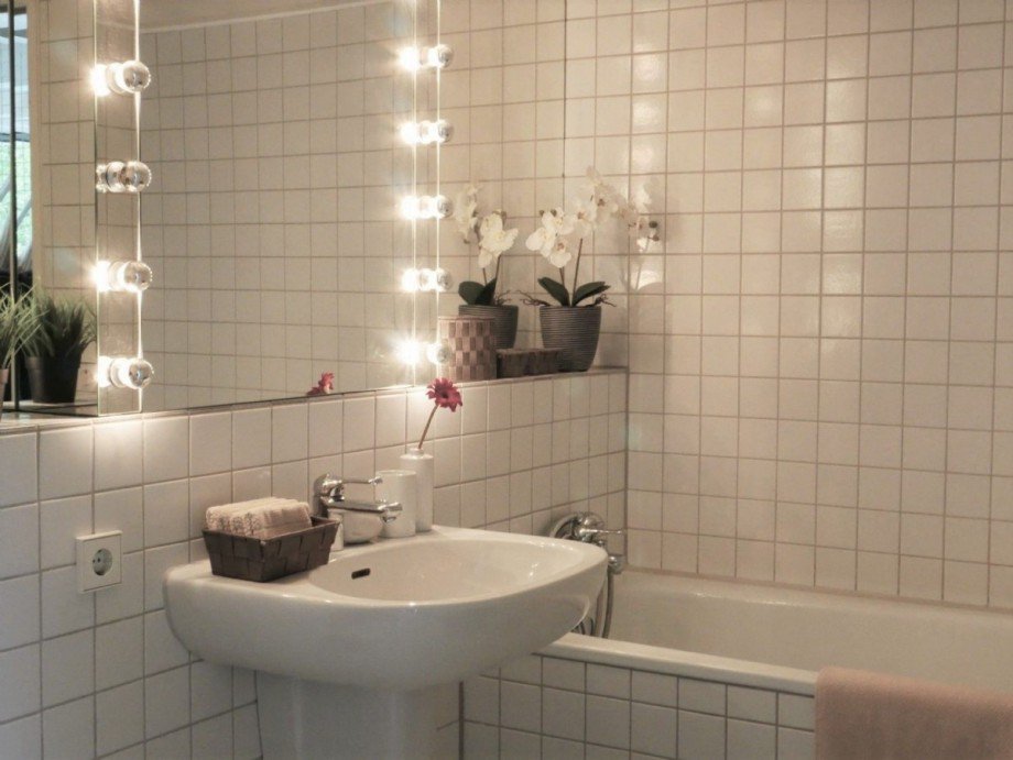 Innenliegendes Bad mit Wanne und WC Maisonettewohnung Stuttgart