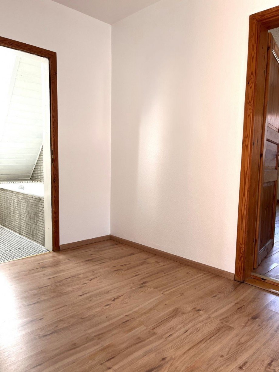 Diele im Dachgeschoss - Platz für Büro Einfamilienhaus Neuhausen