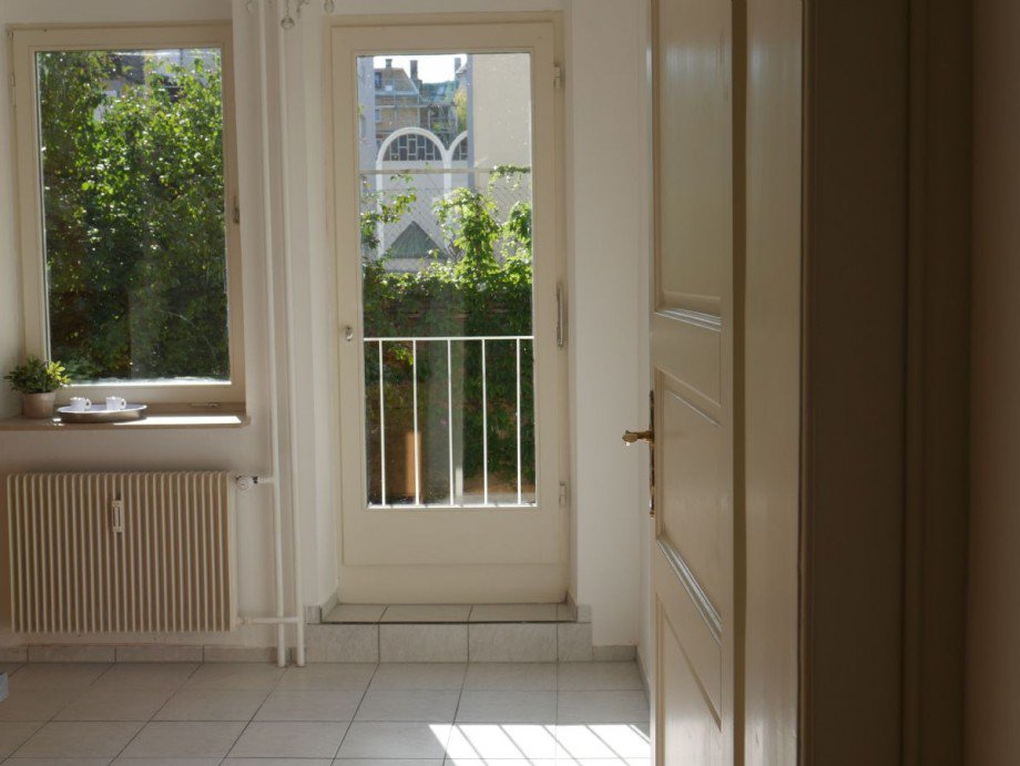 K�che mit englischem Balkon Etagenwohnung Stuttgart