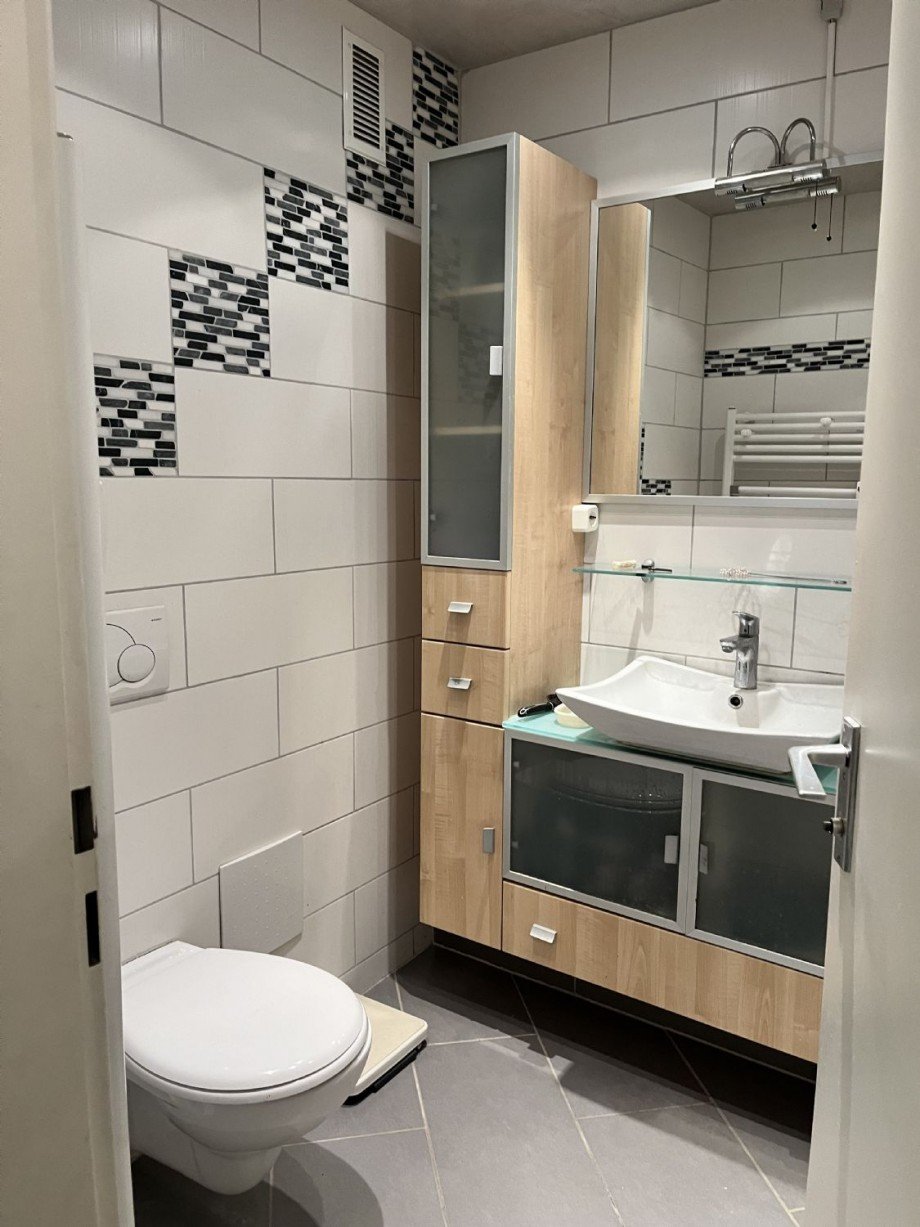 Badezimmer innenliegend Etagenwohnung Tübingen