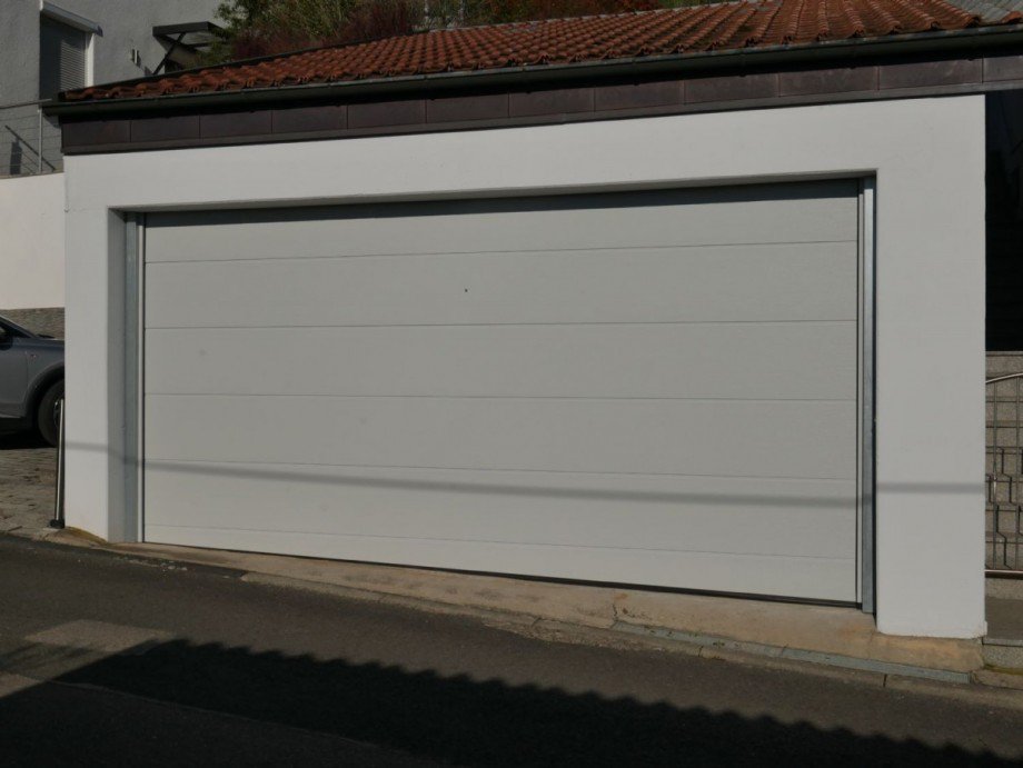 Doppelgarage Doppelhaush�lfte Sindelfingen